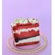 Fatia red velvet com cream cheese e frutas vermelhas e ninho com pedaços de chocolate