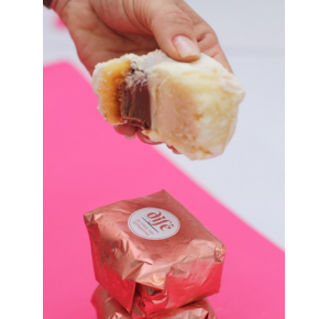 Bolo gelado, dois amores ( Ninho e Brigadeiro ) 